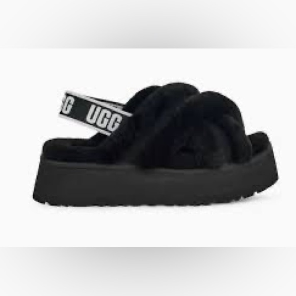 New in box size 9 black Ugg disco cross slide